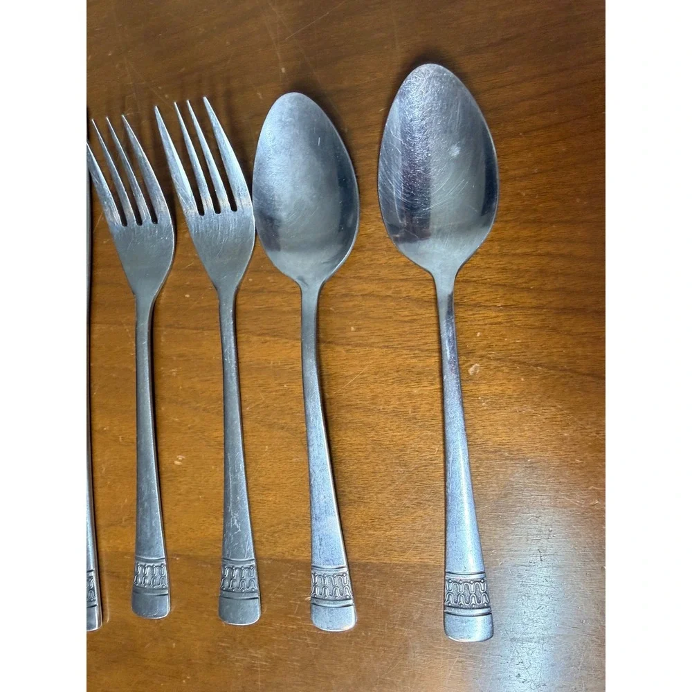 Richfield Utica Flatware Set 9pc Richfield Stainless Korea Vintage‎ Geometric